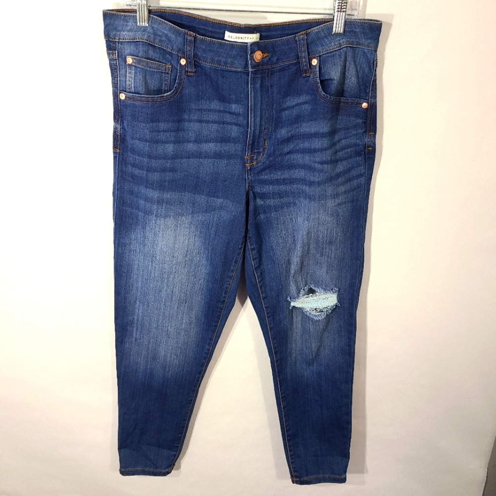Celebrity Pink Women's Medium Wash Jeans Denim‎ Pants Size 15/32 Distressed